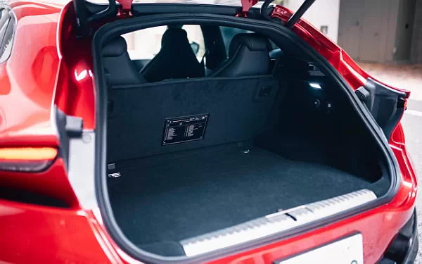   Ferrari Purosangue Japan-spec - 2023