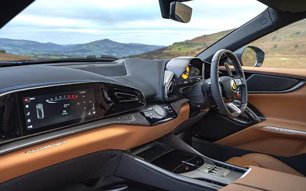   Ferrari Purosangue UK-spec - 2023