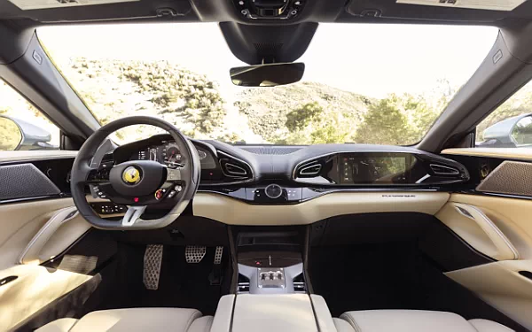   Ferrari Purosangue US-spec - 2023