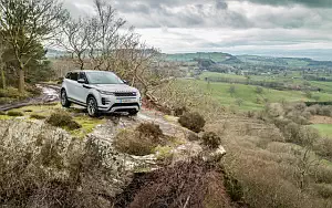   Range Rover Evoque P300 HSE R-Dynamic Black Pack UK-spec - 2019
