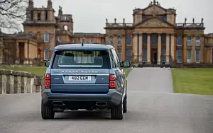  Range Rover Autobiography P400e UK-spec - 2018