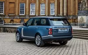   Range Rover Autobiography P400e UK-spec - 2018