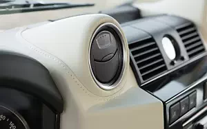   Land Rover Defender 90 Autobiography - 2015