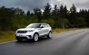   Range Rover Velar R-Dynamic D300 HSE Black Pack - 2017