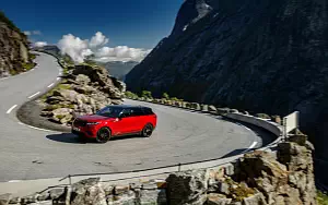   Range Rover Velar R-Dynamic D300 HSE Black Pack - 2017