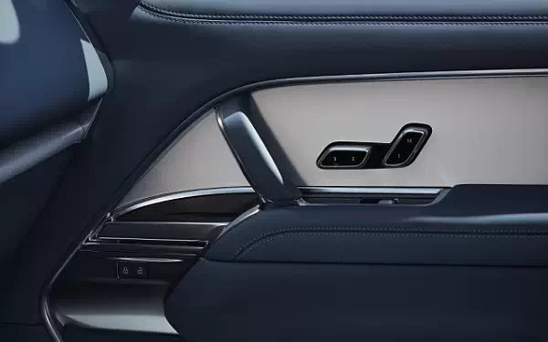   Range Rover SV Asilomar - 2025