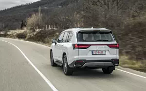   Lexus LX 500d - 2021