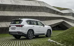   Lexus LX 500d - 2021