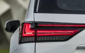   Lexus LX 500d - 2021