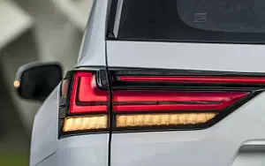   Lexus LX 500d - 2021