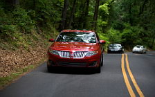   Lincoln MKS - 2009