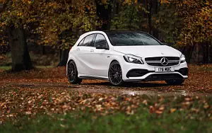   Mercedes-AMG A 45 4MATIC UK-spec - 2015