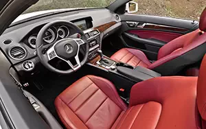   Mercedes-Benz C350 Coupe US-spec - 2013