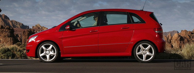   Mercedes-Benz B200 Turbo - Car wallpapers