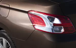   Peugeot 301 - 2012