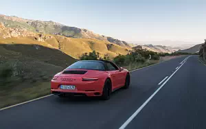   Porsche 911 Targa 4 GTS - 2017