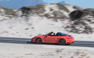   Porsche 911 Targa 4 GTS - 2017