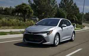   Toyota Corolla SE Hatchback US-spec - 2019