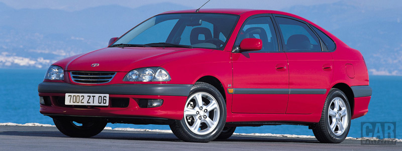   - Toyota Avensis 5door - Car wallpapers