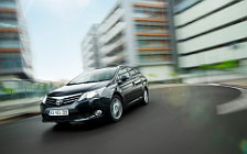   Toyota Avensis Wagon - 2011