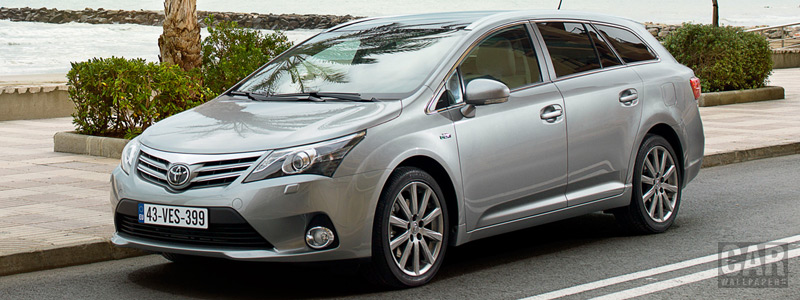   Toyota Avensis Wagon - 2011 - Car wallpapers