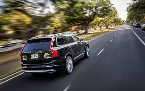   Volvo XC90 T6 Inscription US-spec - 2015