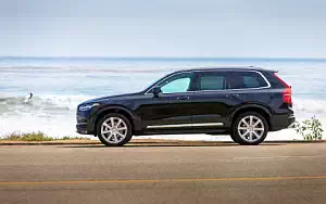  Volvo XC90 T6 Inscription US-spec - 2015