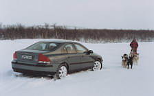  Volvo S60 AWD - 2002