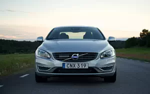   Volvo S60 D4 - 2015