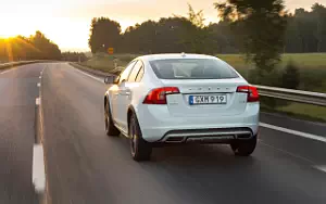   Volvo S60 D4 Cross Country - 2016