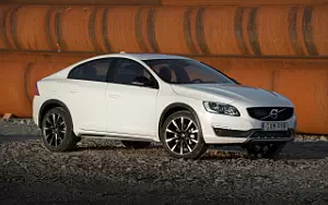   Volvo S60 D4 Cross Country - 2016