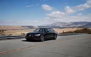   Volvo S60 Polestar Engineered - 2018