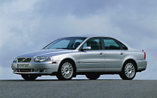   Volvo S80 - 2004