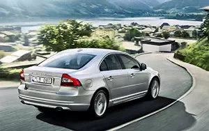   Volvo S80 - 2014