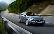   Volvo V40 - 2013