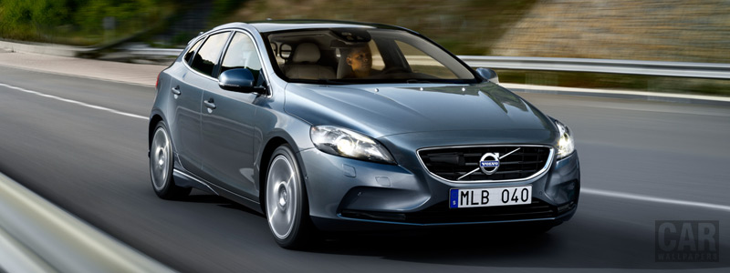   Volvo V40 - 2013 - Car wallpapers