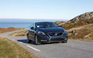  Volvo V40 D4 - 2015