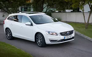   Volvo V60 D5 Twin Engine - 2016