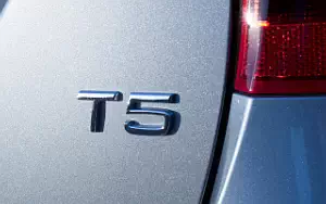   Volvo V60 T5 R-Design - 2016