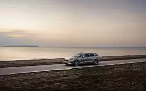   Volvo V60 T6 AWD Inscription - 2018