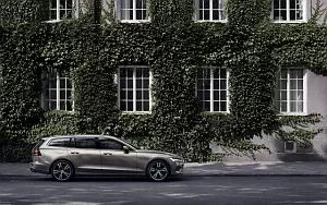   Volvo V60 T6 AWD Inscription - 2018