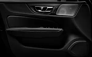   Volvo V60 T6 AWD Inscription - 2018