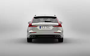   Volvo V60 T6 AWD Momentum - 2018