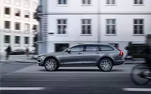   Volvo V90 T6 Cross Country - 2016