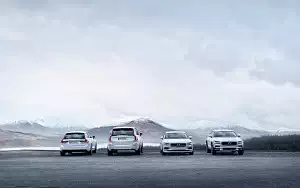   Volvo V90 T6 Cross Country - 2016