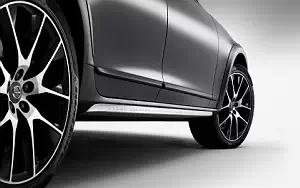   Volvo V90 T6 Cross Country - 2016