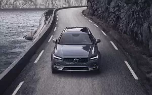   Volvo V90 B6 Cross Country - 2020