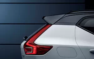   Volvo XC40 T5 R-Design - 2017