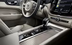   Volvo XC60 T6 Inscription - 2017