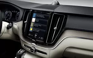   Volvo XC60 T6 Inscription - 2017